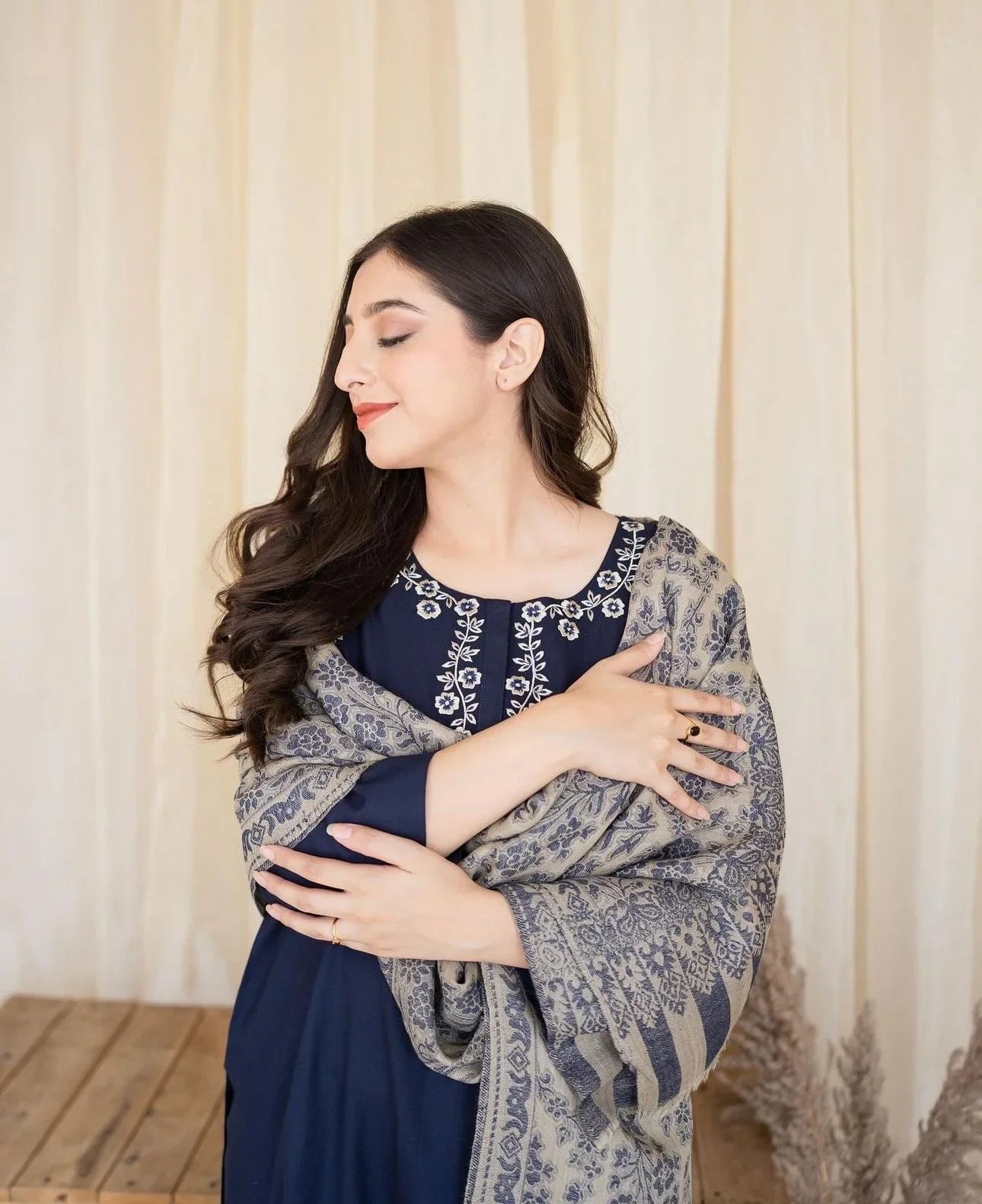 Eid special 3pc emb lawn ES 512