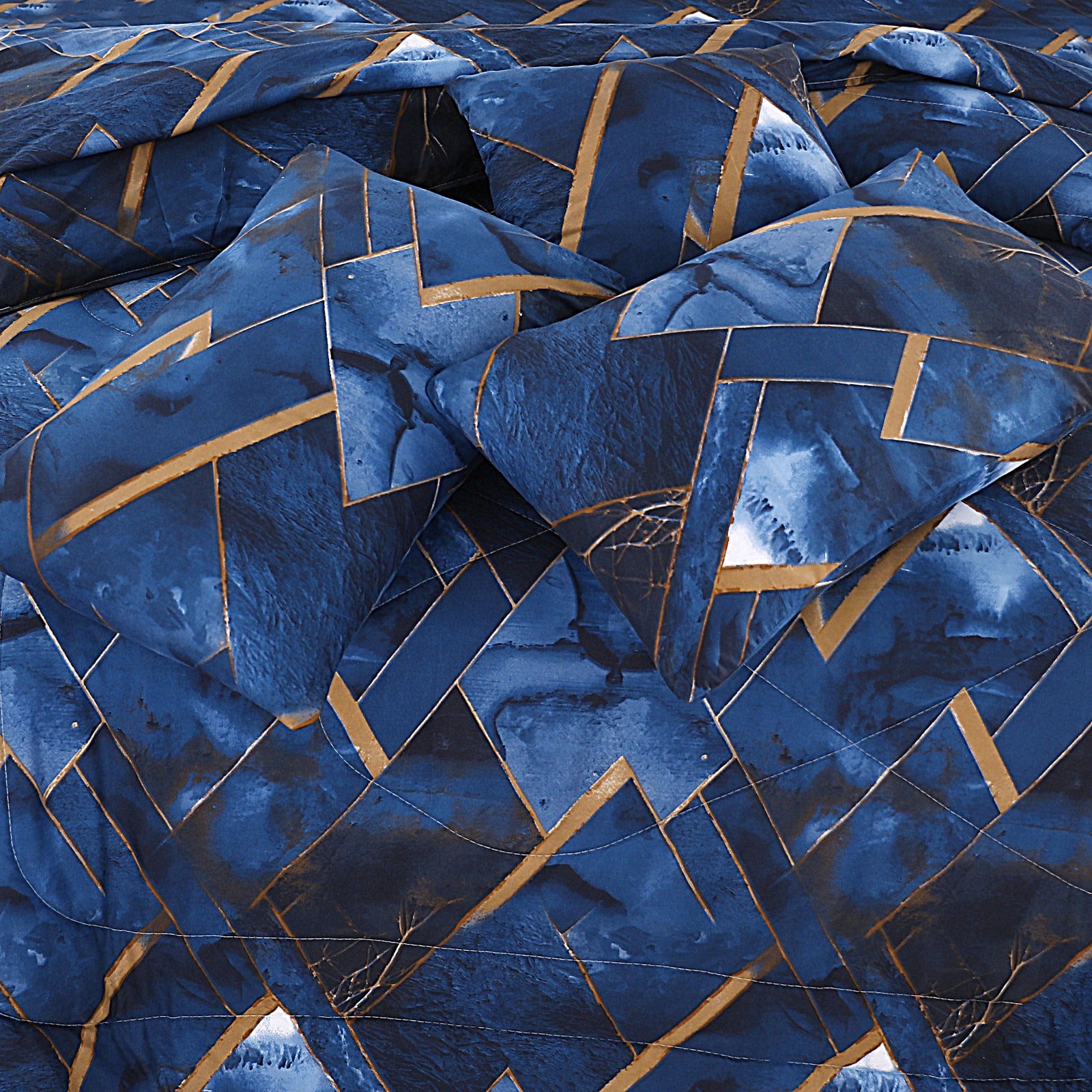 7 Pcs Comforter Set King Size Design KCC  082